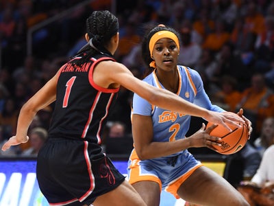 Lady Vols basketball takes down Georgia at home for sixth straight SEC win