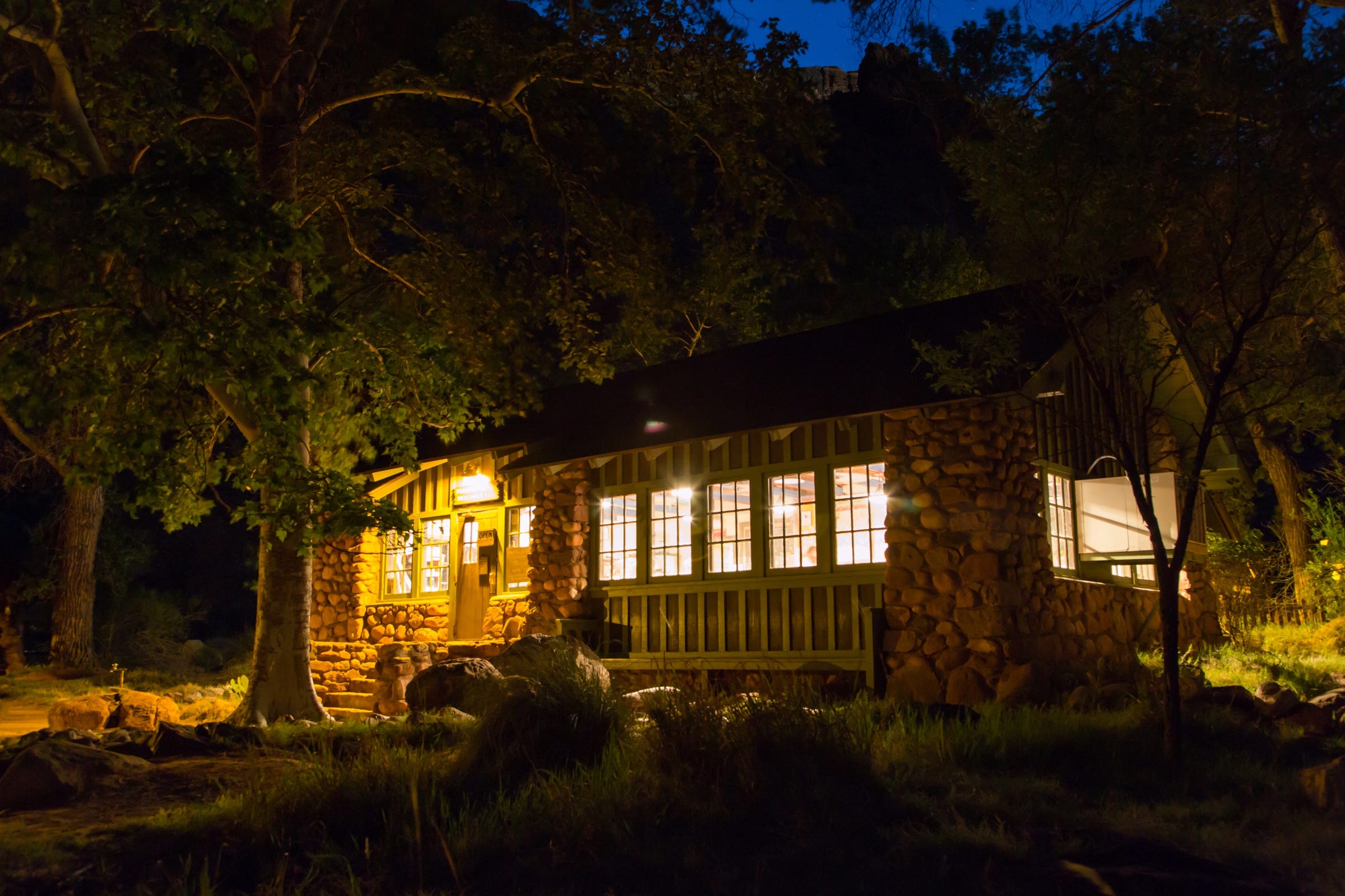 Phantom Ranch reservations 2023 How to book a hike or mule ride