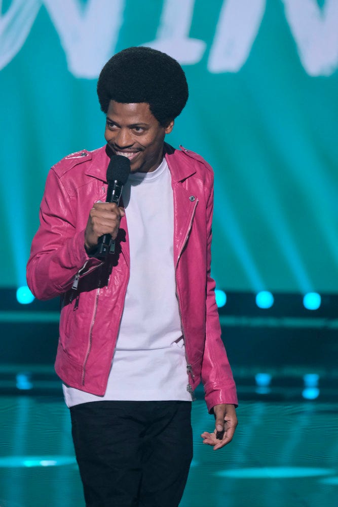 Comedian Mike E.  Winfield received Simon Cowell's Golden Buzzer