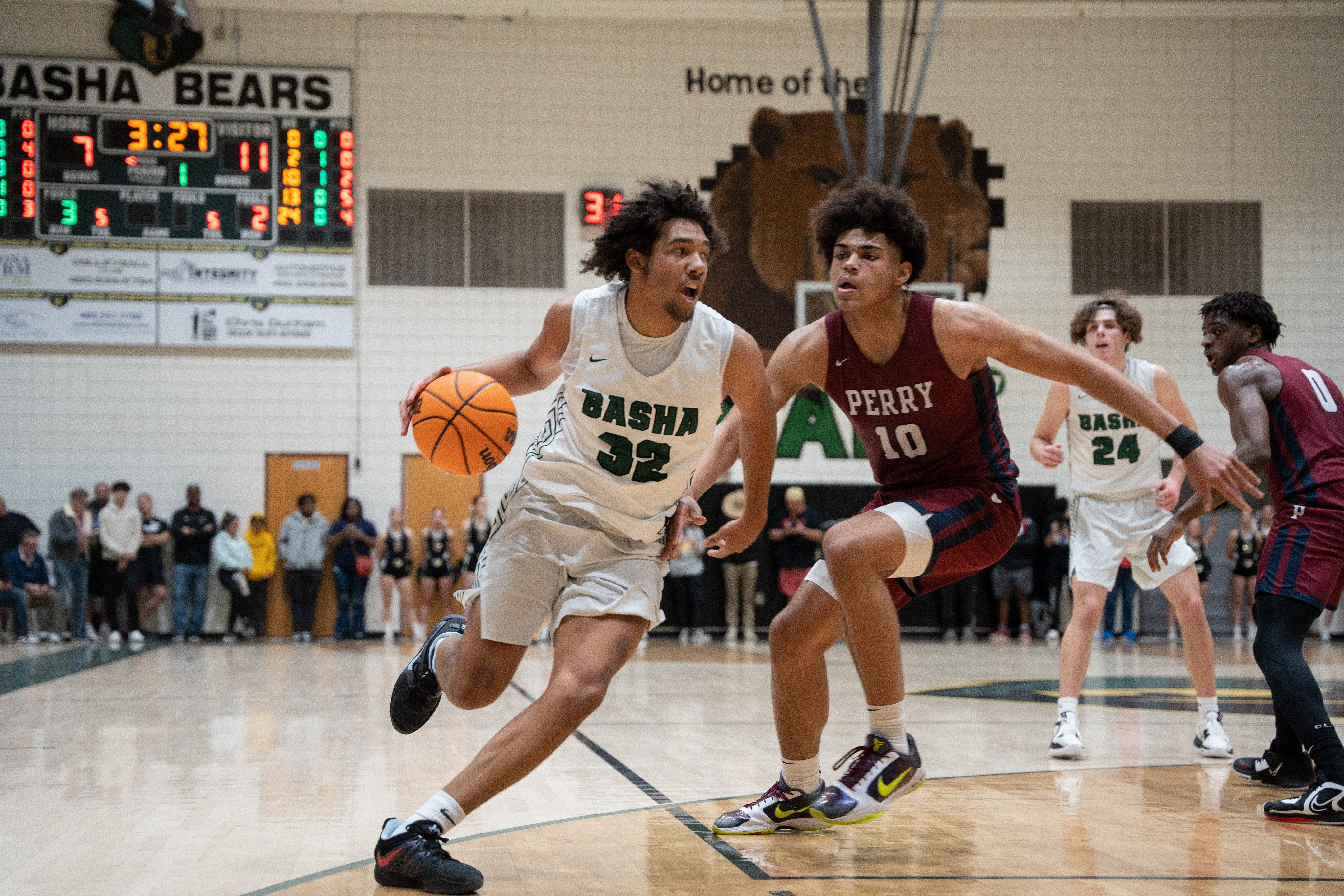 Here are the 10 best boys Arizona high school basketball rivalries for 2022-23
