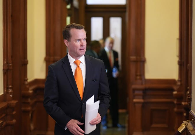 Speaker Dade Phelan arrives at the House Chamber at the Capitol on Wednesday January 18, 2023.  