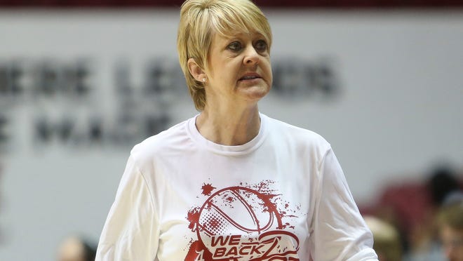 Kristy Curry's top moments in 10 years as Alabama women's basketball coach