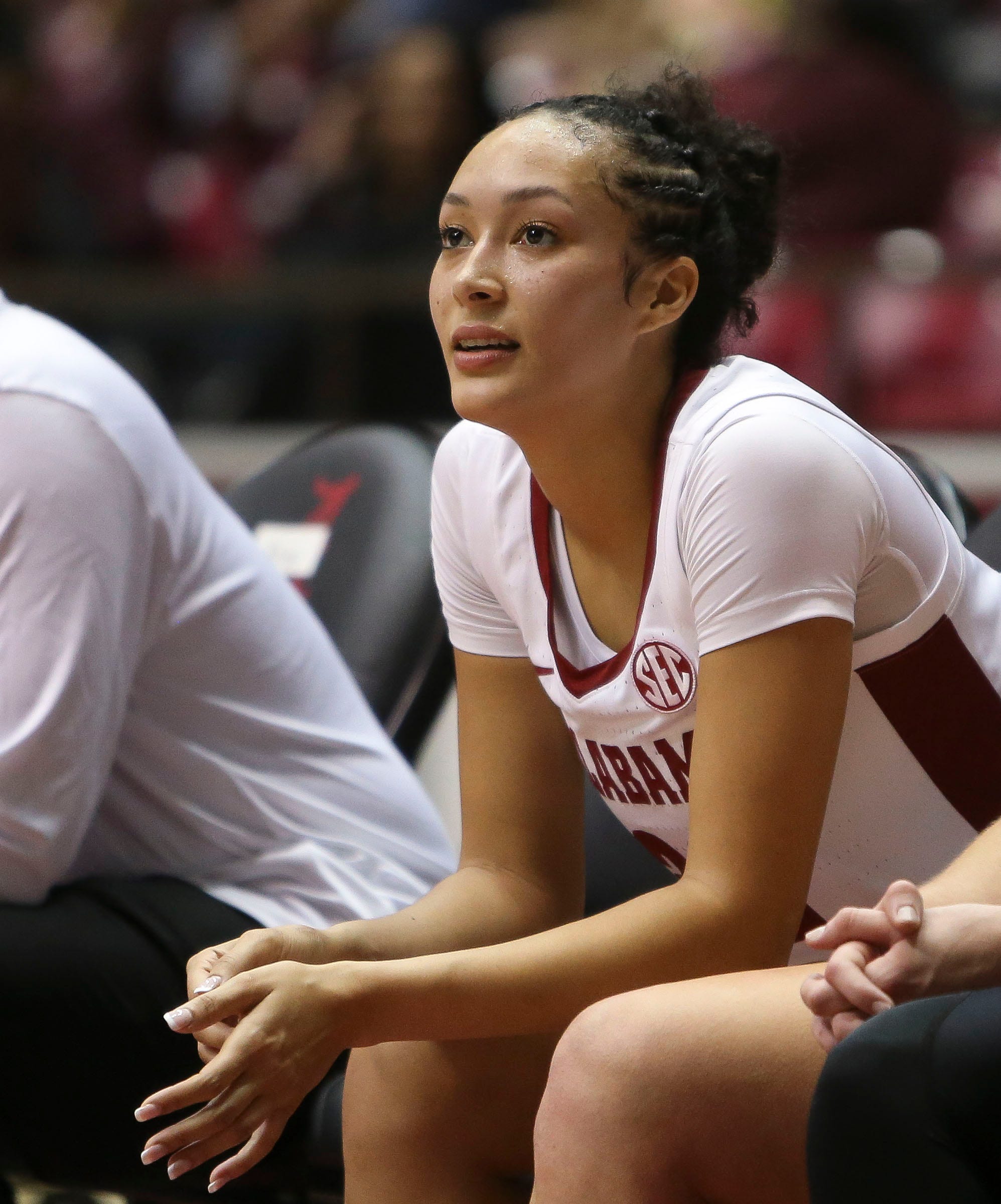 aaliyah-nye-alabama-basketball-transfer-feels-native-american-support