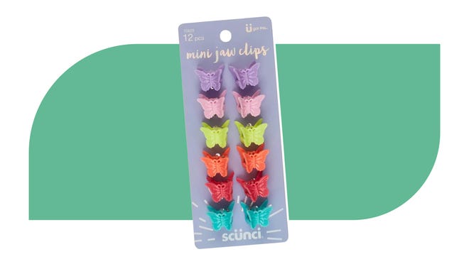 Add a youthful touch to your hairstyle with the Scunci Butterfly Clip.