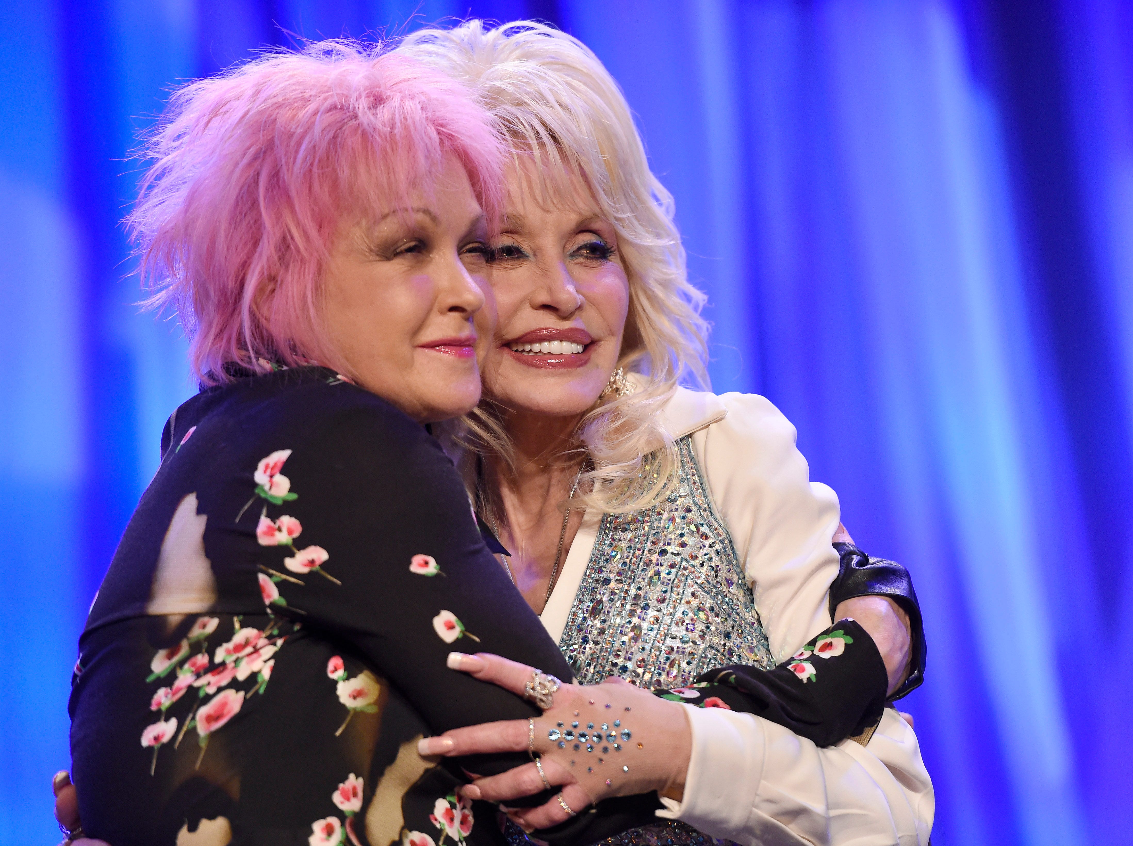 Dolly Parton, Belinda Carlisle, Cyndi Lauper, more legends team up for '80 for Brady' song