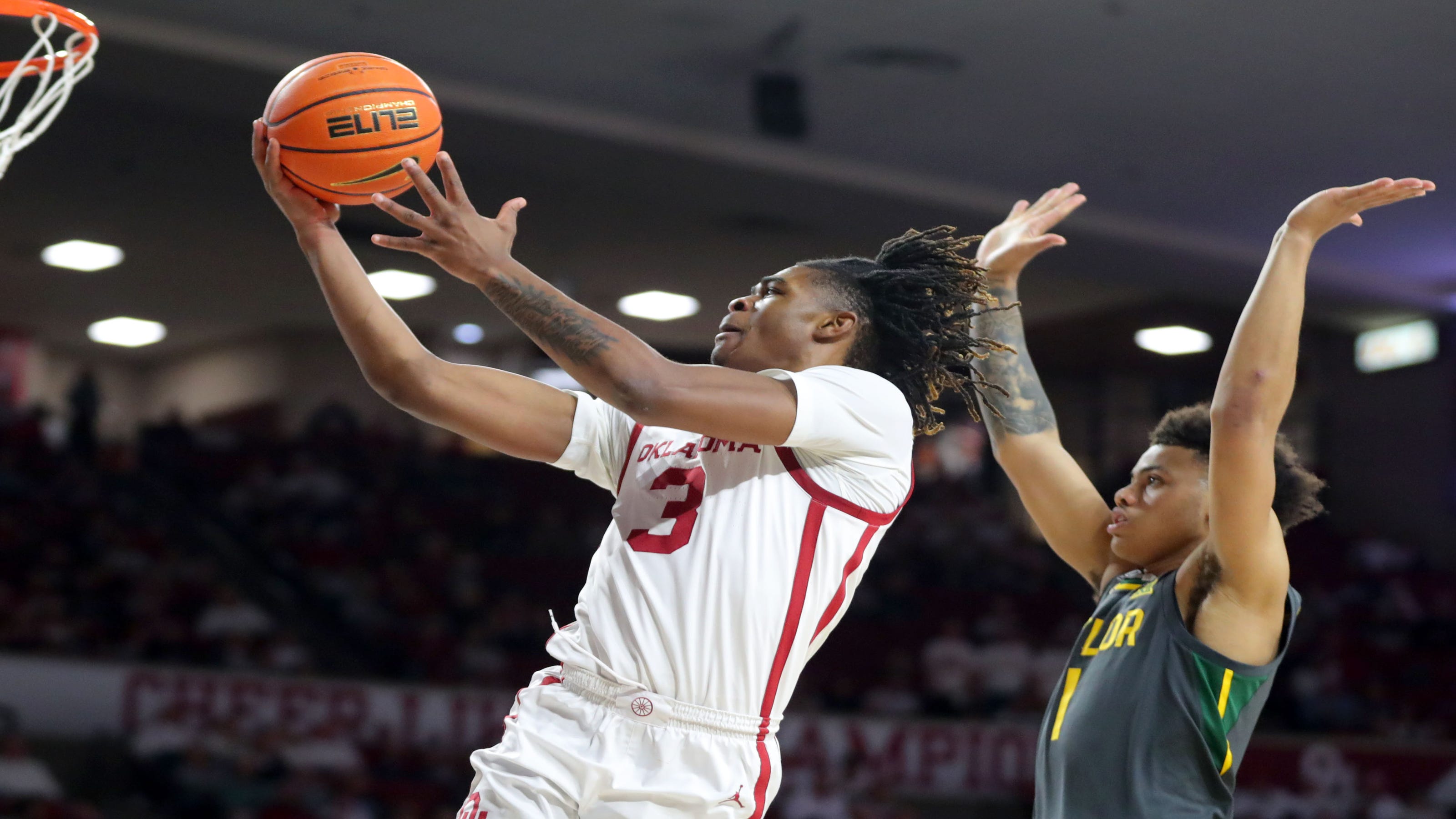 How Otega Oweh is starting to steal the show in limited minutes for OU men’s basketball