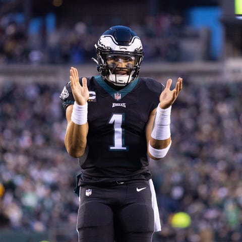 Eagles quarterback Jalen Hurts celebrates a touchd