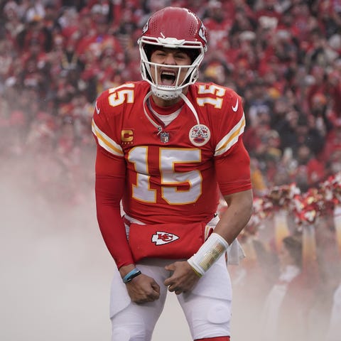 Patrick Mahomes and the Chiefs will host the Benga