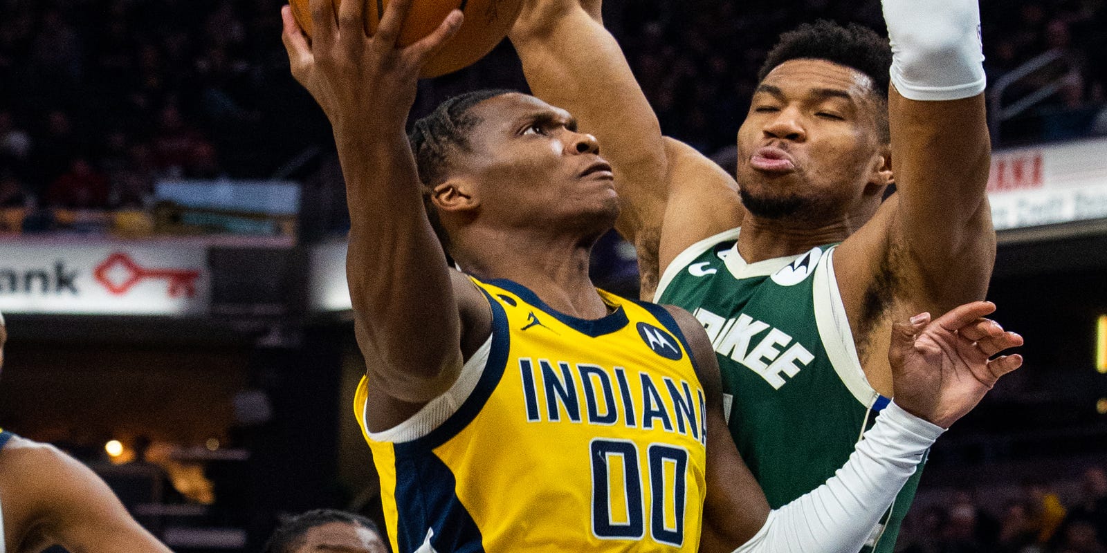 ‘Atrocious’ and ‘embarrassed’: Pacers give up 85 in first half, fall to Giannis and Bucks