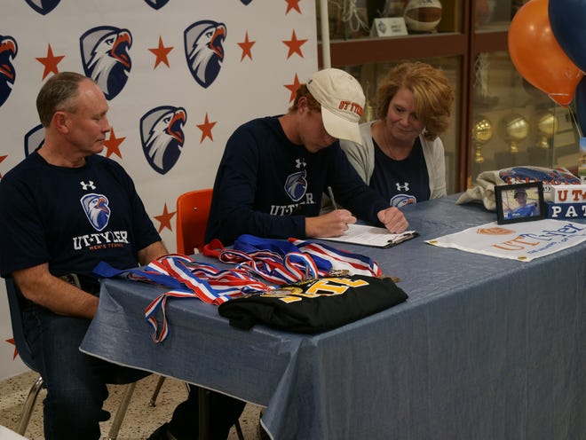 Amarillo High's Wade Bryant signs to play tennis for UT Tyler on Saturday, January 28, 2023 at Amarillo High School.