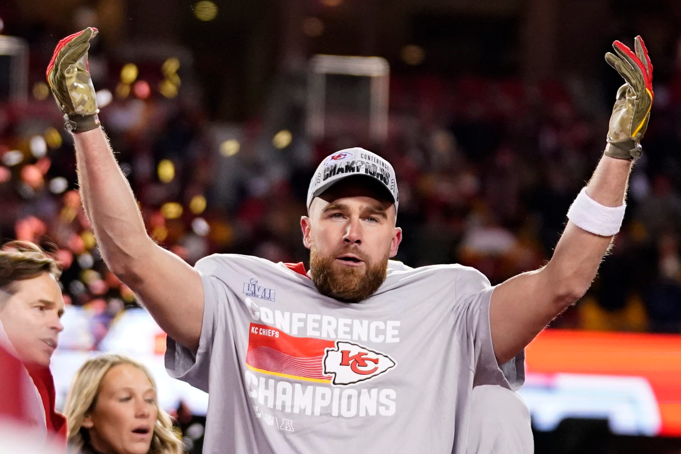 Chiefs' Travis Kelce fires back at Cincinnati mayor with one of The Rock's famous catchphrases