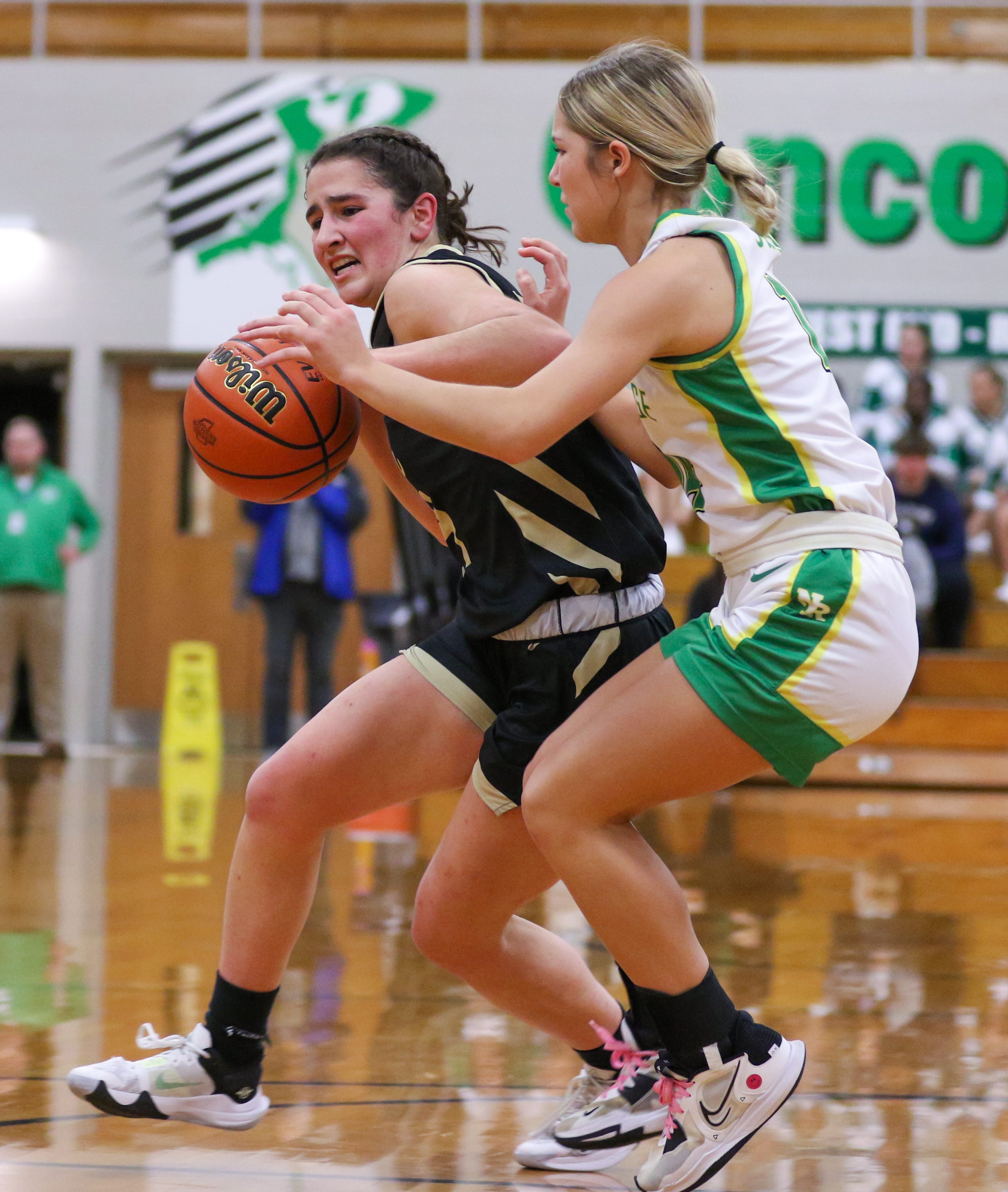 IHSAA girls basketball sectional scores on opening night