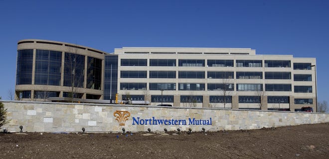 Employees at Northwestern Mutual's Franklin campus will eventually relocate to the company's downtown Milwaukee complex