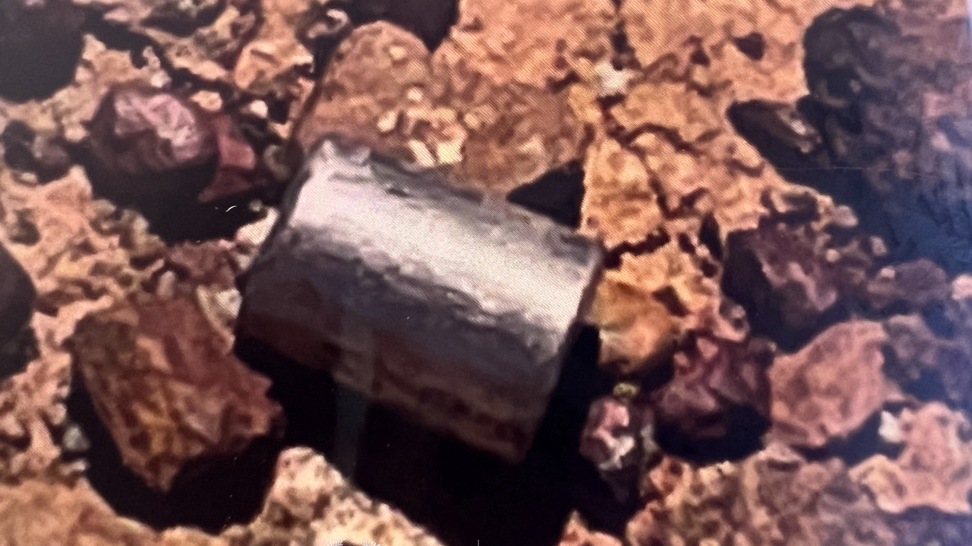 'Needle in the haystack': Missing radioactive capsule found on the side of the road in Australia