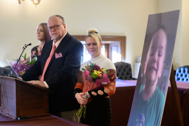 Senator Michigan mencari perubahan pada undang-undang privasi CPS setelah 3 anak meninggal