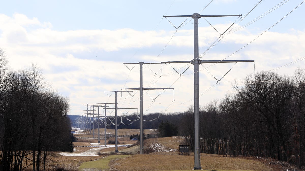 Completed transmission lines in Livingston on January 31, 2023. These lines are part of Transco's new transmission network which is designed to move renewable energy from upstate sources to customers in the downstate region. 