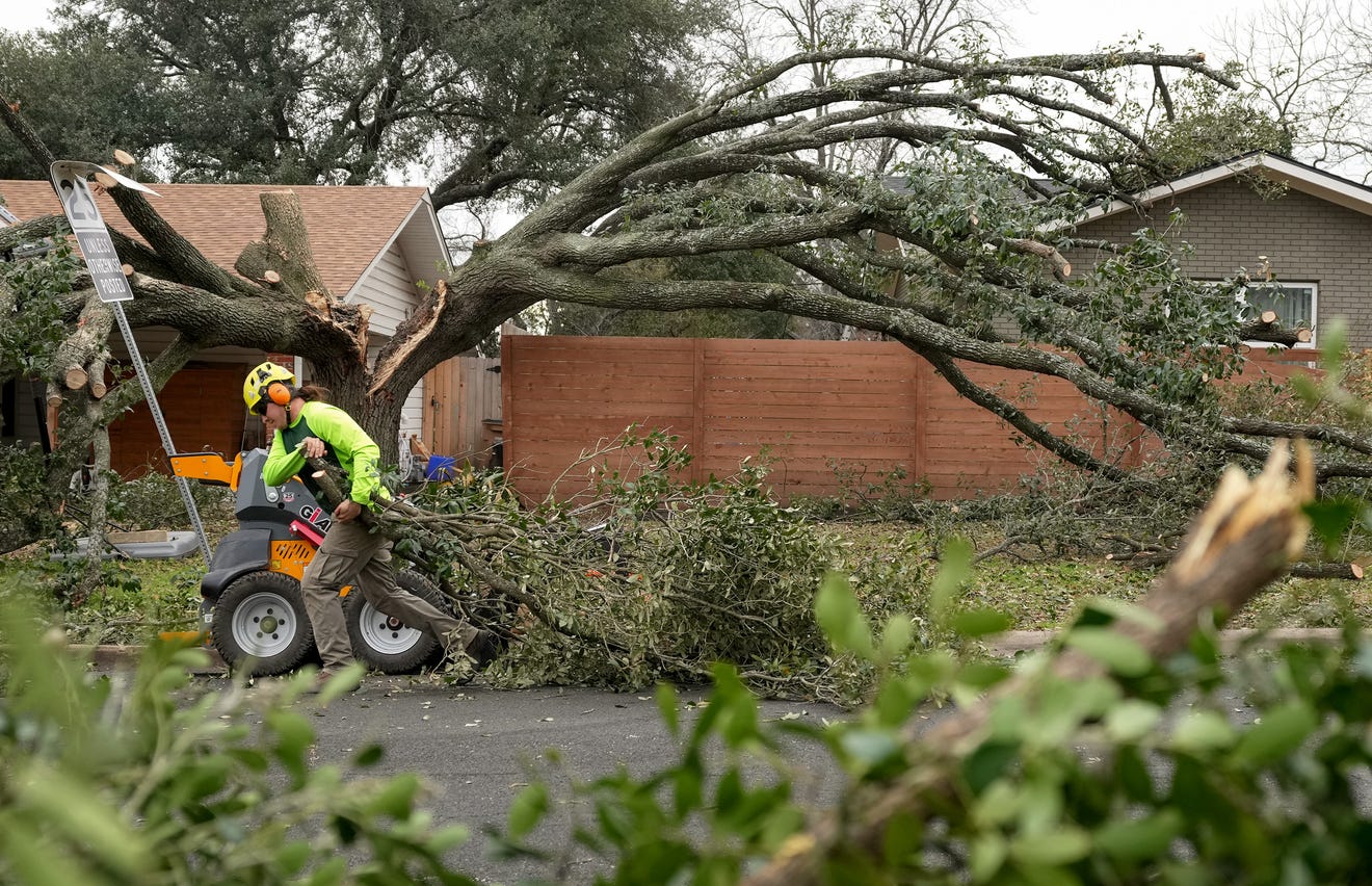 Storm forming in Texas could be severe (usatoday.com)