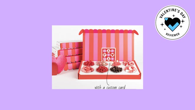 Best last-minute gifts for Valentine's Day: A gift box