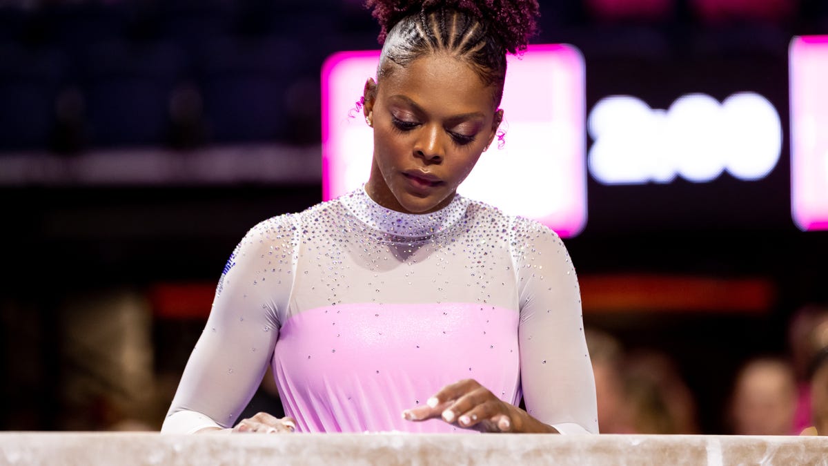 Trinity Thomas has a lower leg injury at the NCAAs Trinity Thomas has a lower leg injury at the NCAAs