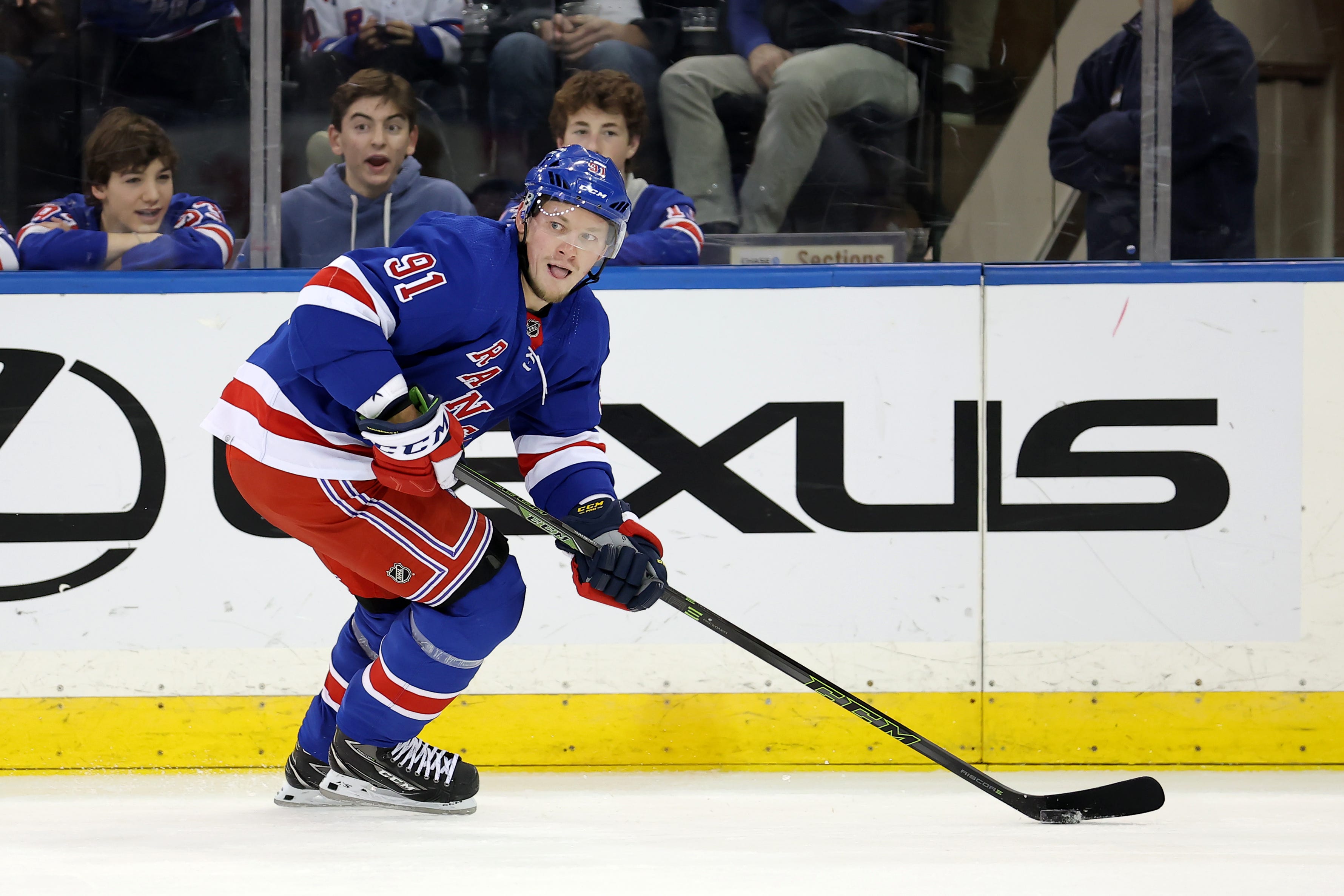 New York Rangers roll as Vladimir Tarasenko scores in debut
