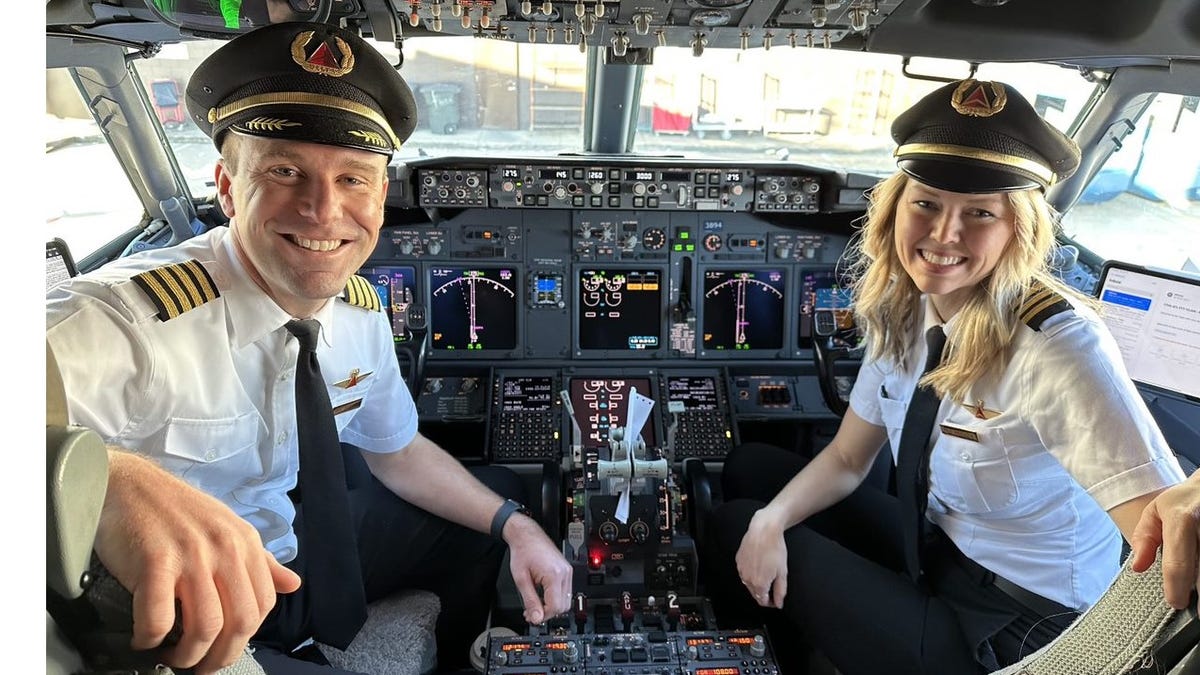 Brent and Kelly Knoblauch are married Delta Air Lines pilots and commanded a Boeing 737 together for the first time in January.