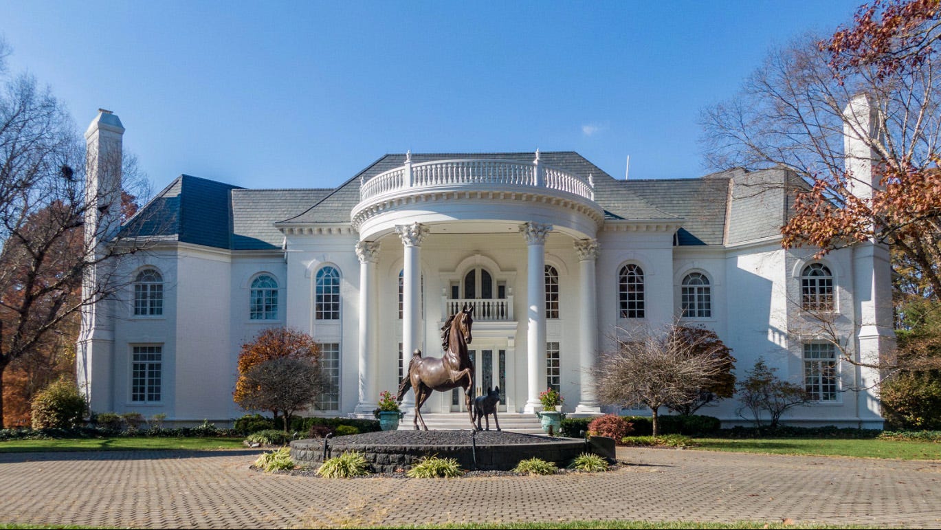 Steve Chancellor's Evansvillearea estate is for sale