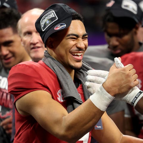 Former Alabama QB Bryce Young (9) and OLB Will And