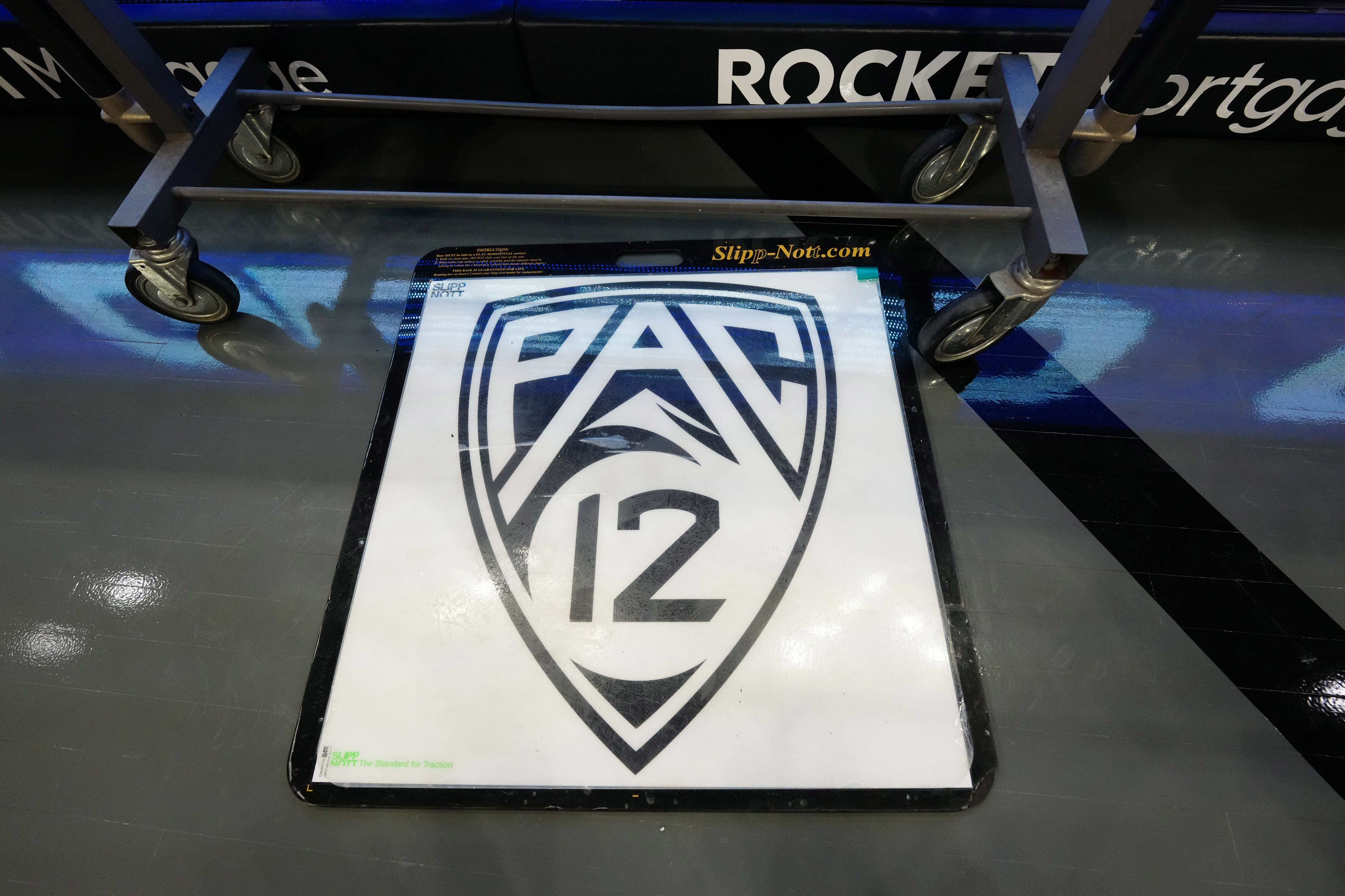 If Pac-12 crumbles, don