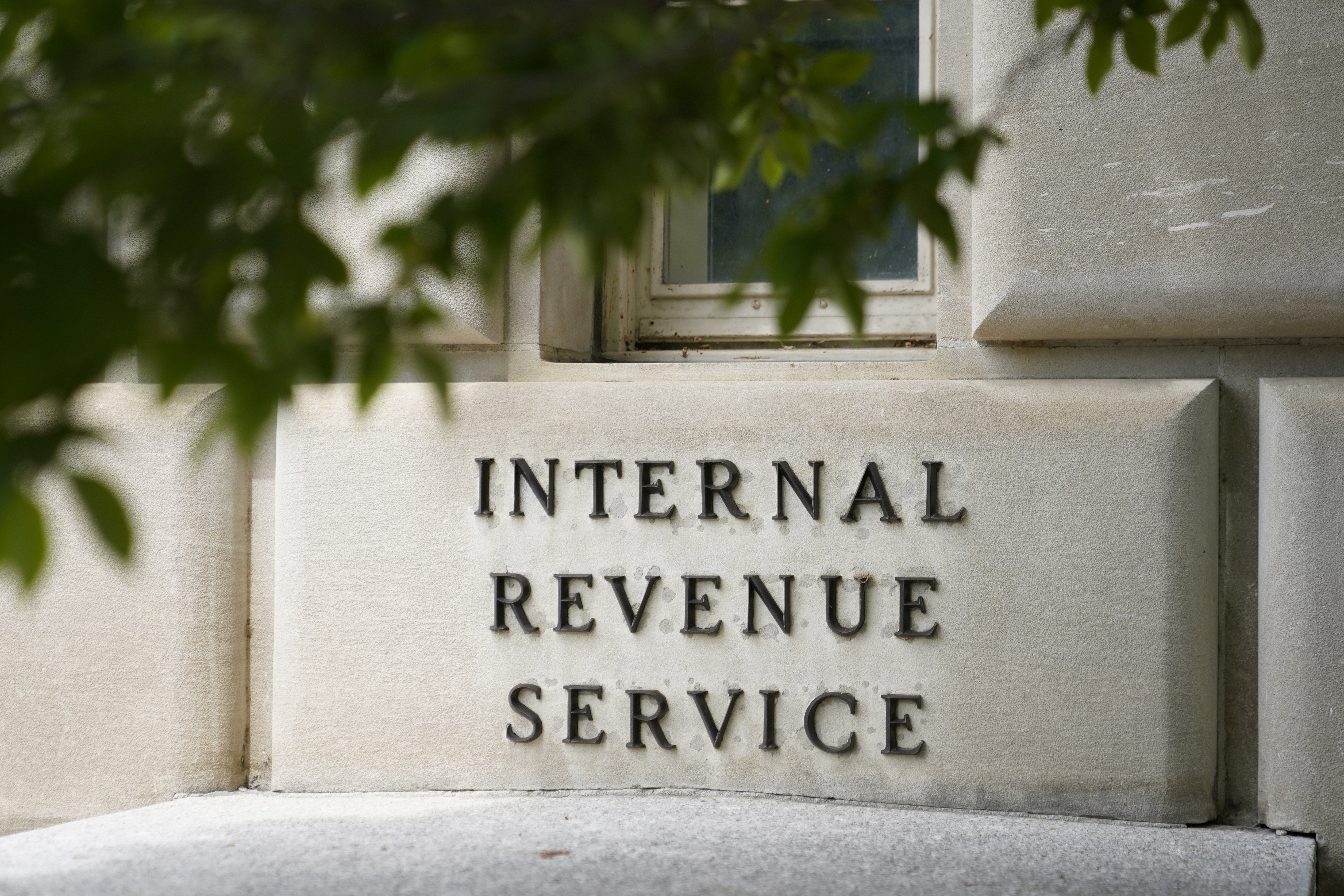 IRS processing returns faster in first 3 weeks — but average refunds down 14%