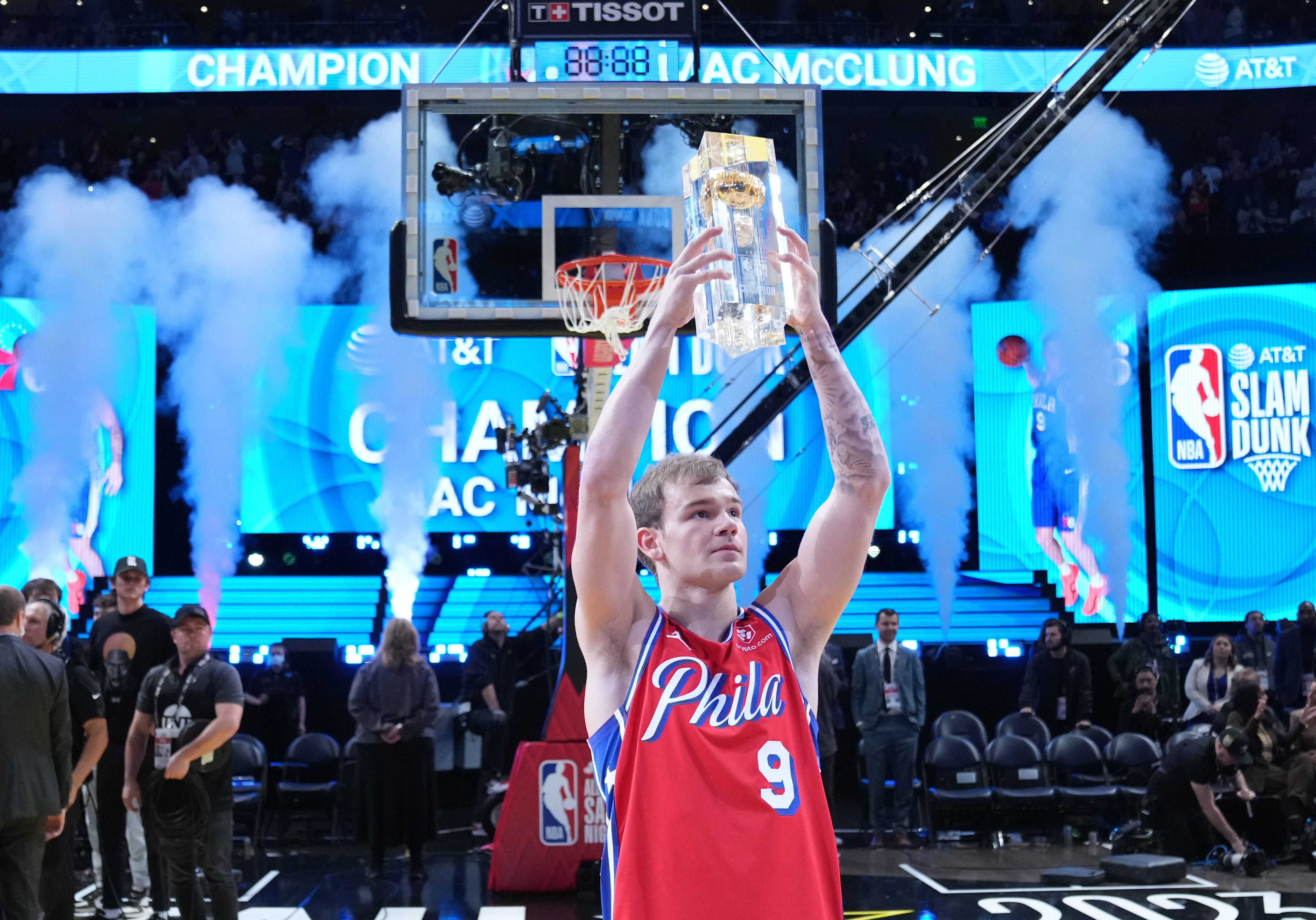 McClung wins dunk contest All-Star Weekend