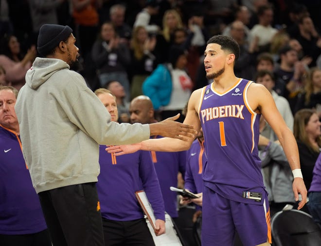 Apakah Phoenix Suns adalah tim super?  Booker, Ayton menimbang