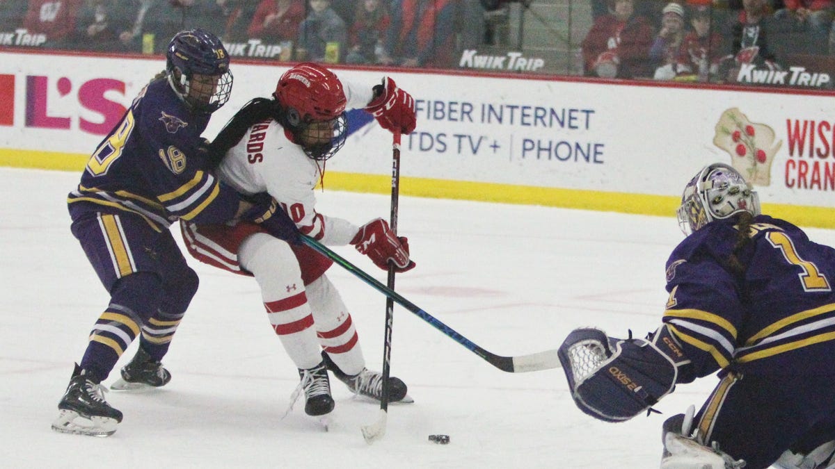 Wisconsin’s Laila Edwards honored to be the first Black woman on U.S. hockey team