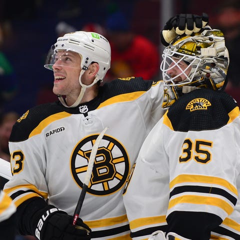 Feb. 25: Boston Bruins goaltender Linus Ullmark (3