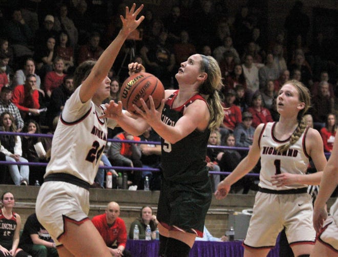 Lincoln's Kloe Froebe attempts a layup during the second half against Highland in the Class 3A Taylorville girls basketball supersectional at Dolph Stanley Court on Monday.