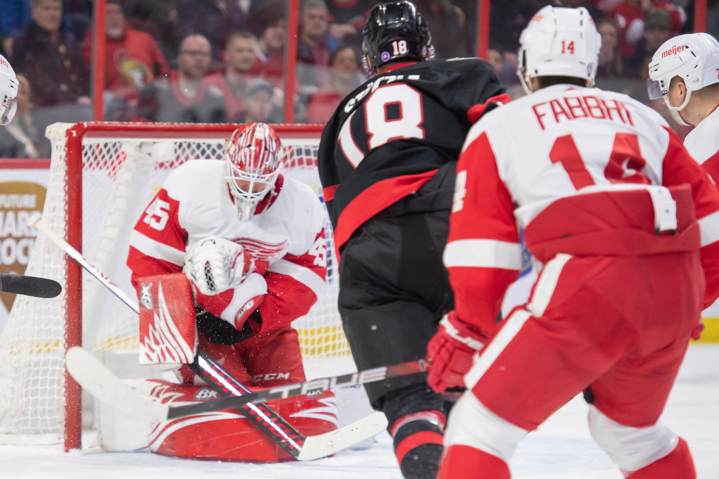 Detroit Red Wings unable to gain ground in playoff race, lose, 6-2, at Ottawa Senators