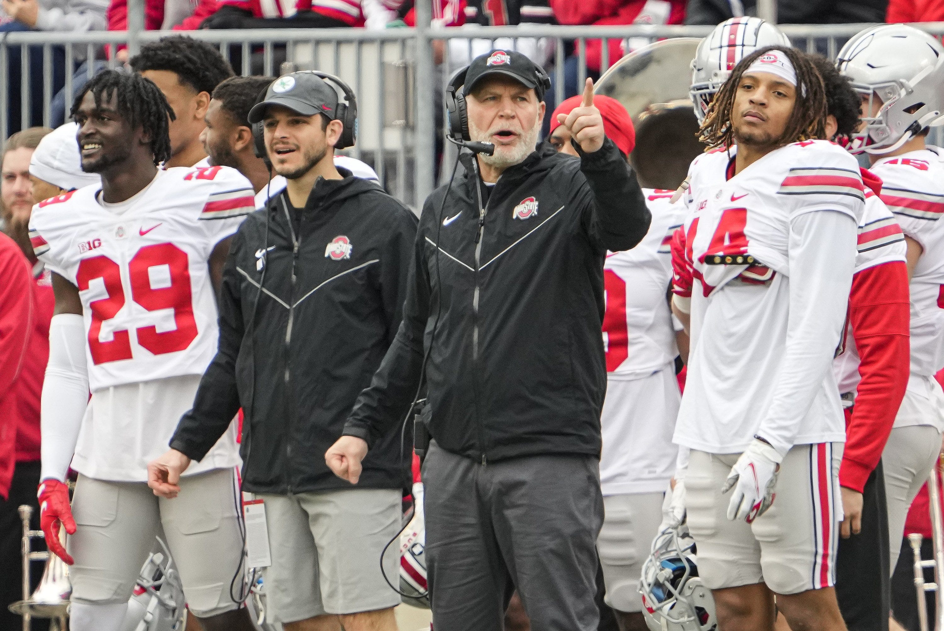 Mailbox Readers sound off on Ohio State football coaches' salaries