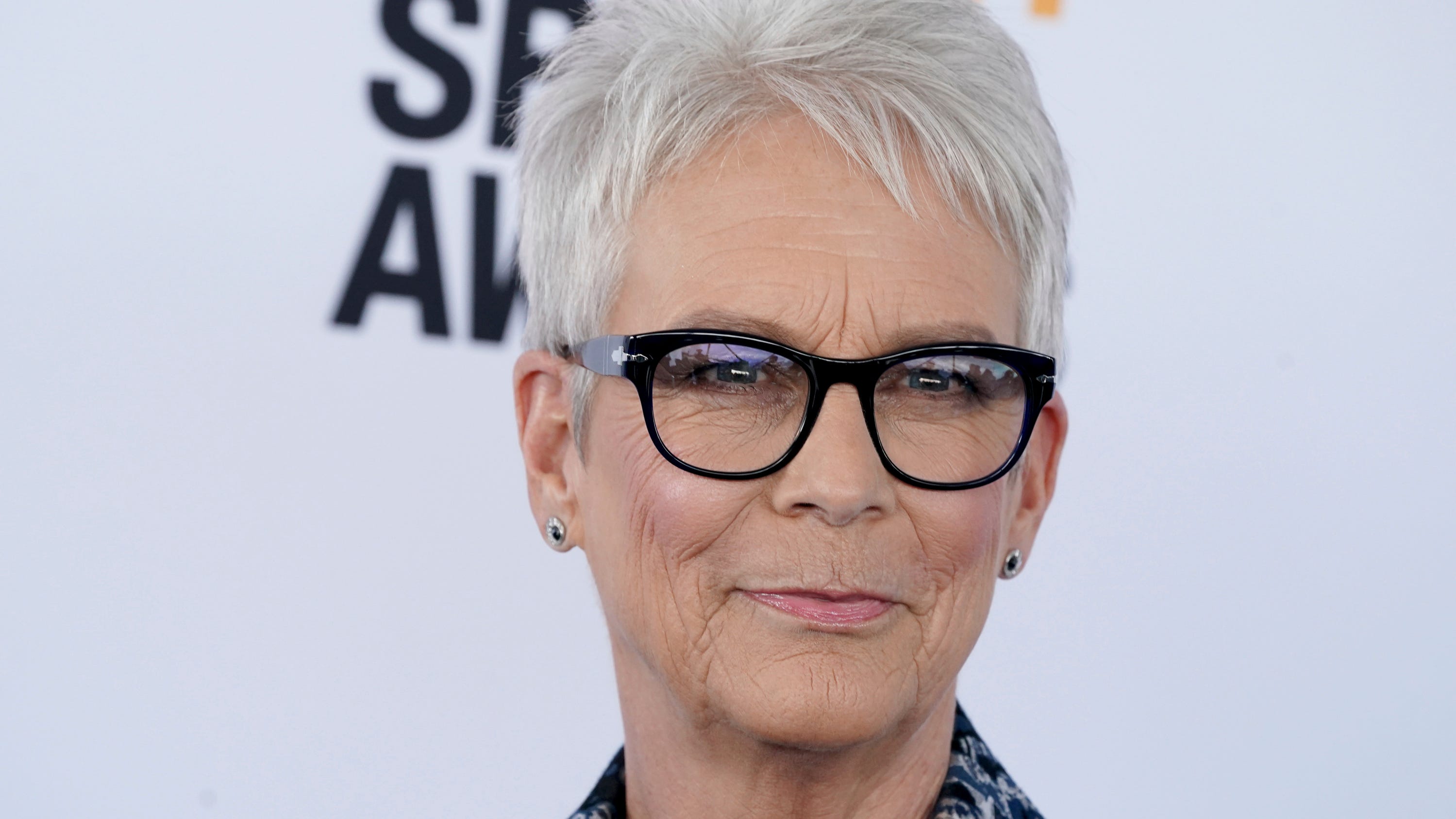 Jamie Lee Curtis: Same Oscar nomination as mom Janet Leigh is 'beautiful  link'