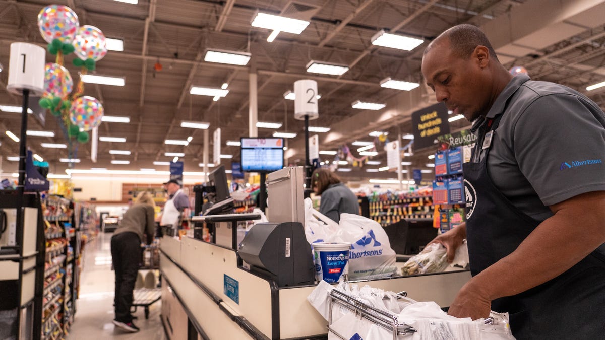 With announced changes in the Kroger-Albertsons merger, Arizona will play a prominent role in the industry reorganization. What to know.