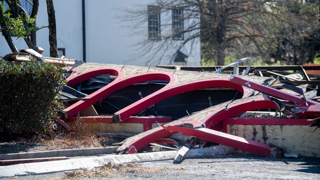 Il ristorante italiano Knoxville Napoli su Kingston Pike è stato demolito