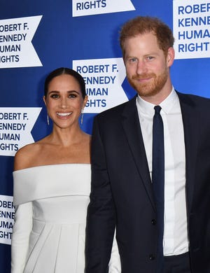 Harry and Meghan arrive at the 2022 Robert F. Kennedy Human Rights Ripple of Hope Award Gala in New York City on December 6, 2022.