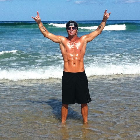 Bret Michaels takes a break to hit the waves durin