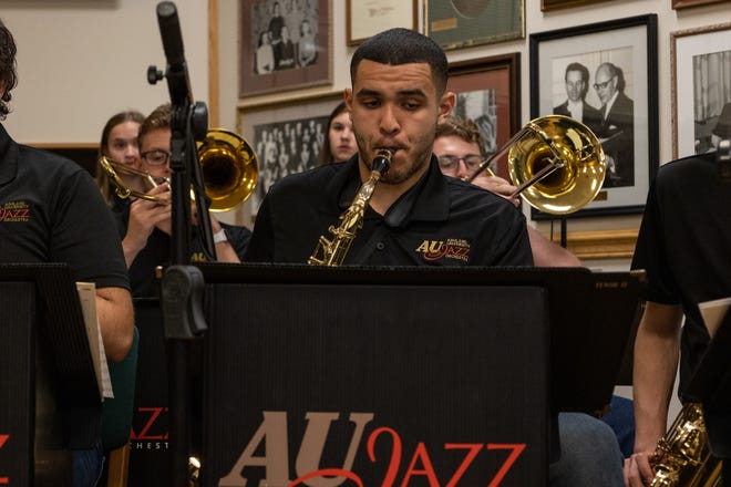 Maplerock Jazz Festival, an educational and
entertaining event that features the Ashland University Jazz Orchestra, returns to AU Friday.