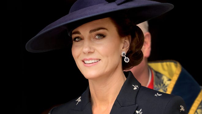 Princess Kate, Prince William and King Charles share Mother’s Day photos