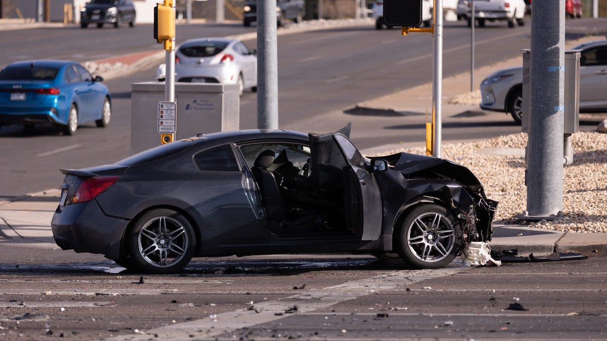 Border pitfalls: Teen misses graduation after El Paso smuggling pursuit arrest Border pitfalls: Teen misses graduation after El Paso smuggling pursuit arrest