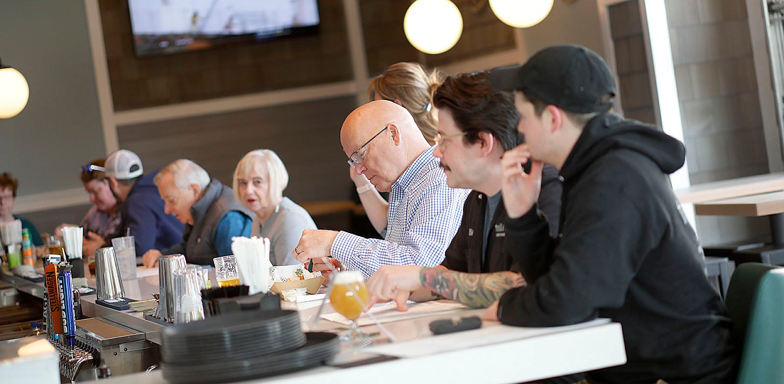 Sullivan's Castle Island opens restaurant at Hanover Crossing