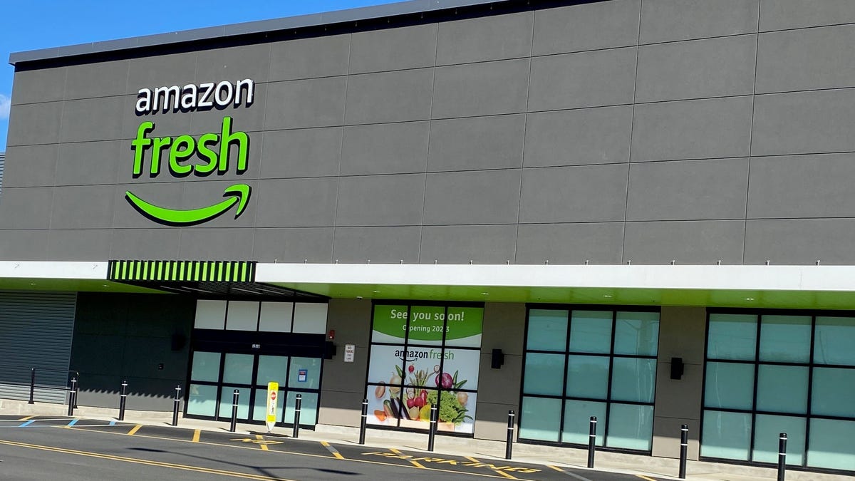 Much-anticipated Amazon Fresh store in Woodland Park on pause. Here's why