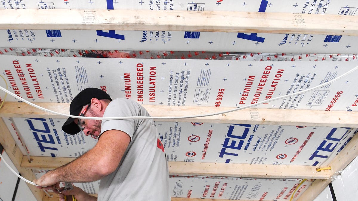 Palm City firm building steel container homes provides jobs to felons starting over Palm City firm building steel container homes provides jobs to felons starting over