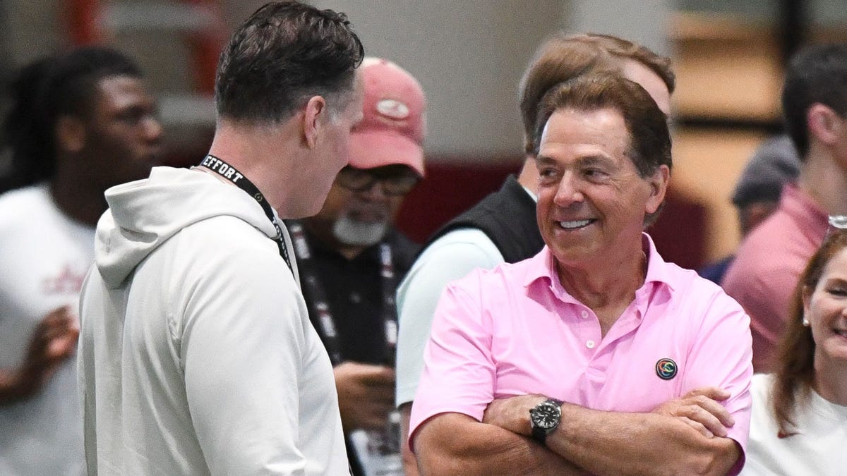 Alabama football coach Nick Saban says nothing to clarify about 'wrong place, wrong time' remark