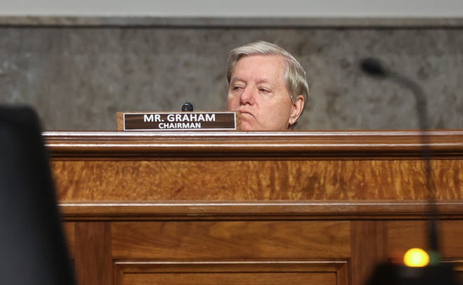 Lindsey Graham secara terbuka menegur penggalangan dana di halaman Capitol