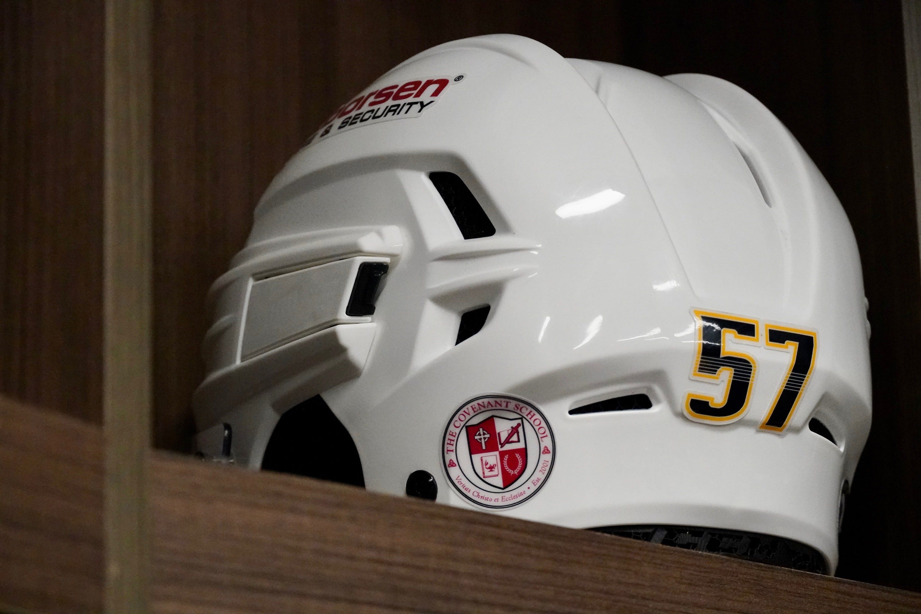 Nashville Predators, Boston Bruins dedicate a moment of silence for Covenant School shooting victims